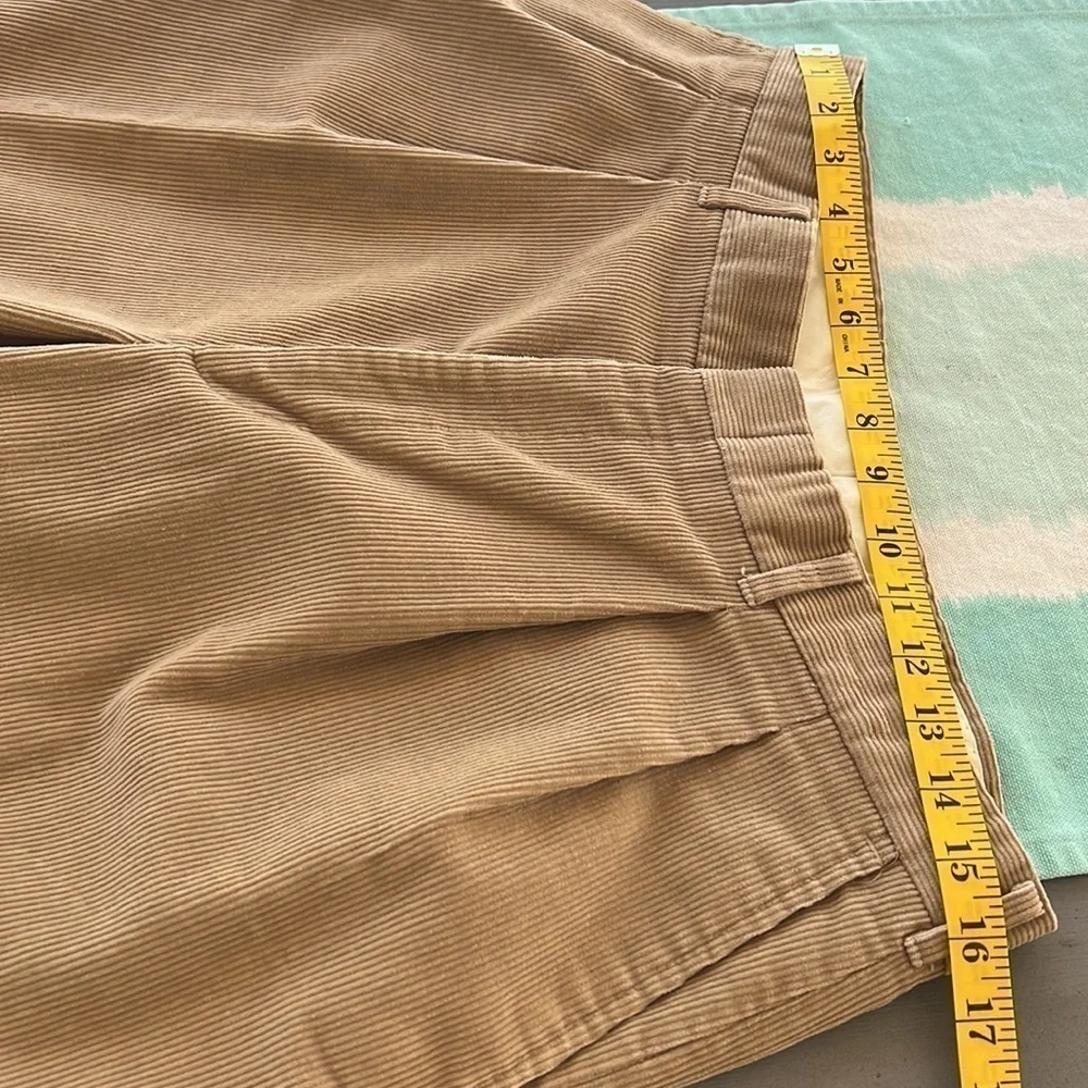 Haggar Men’s Wide Wale Corduroy Pleated Pants Tan Khaki 34x30 USA